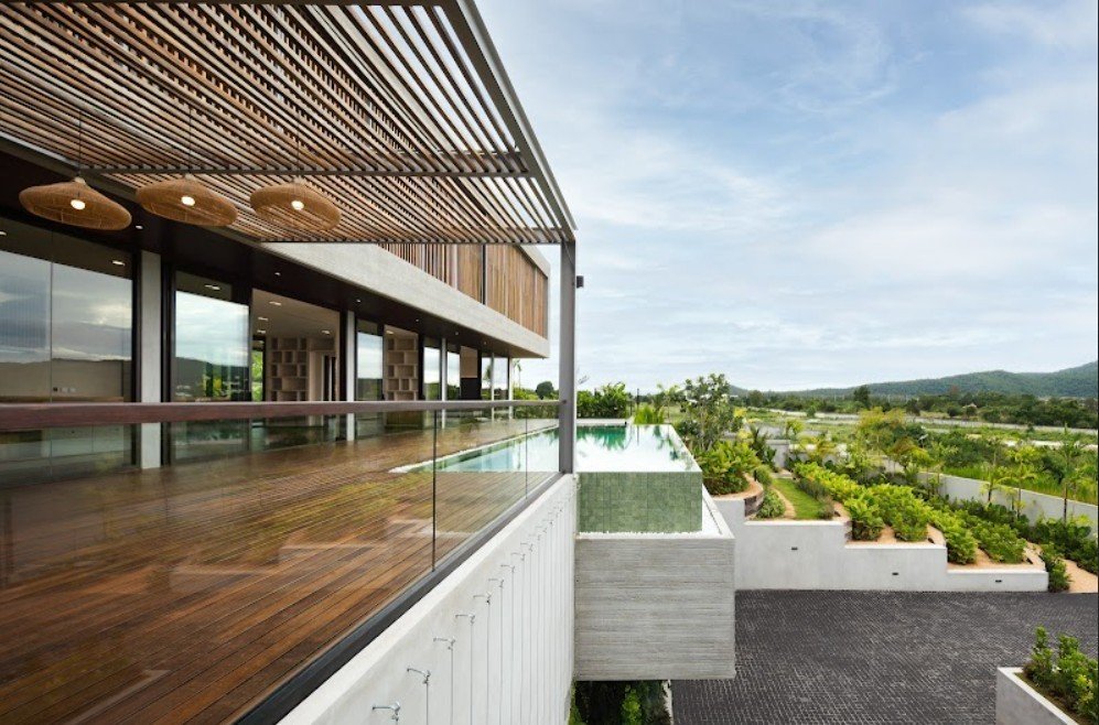 LINE_ALBUM_Villa Gaia by Minerva Real Estate_251004_17