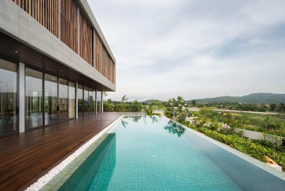 LINE_ALBUM_Villa Gaia by Minerva Real Estate_251004_21