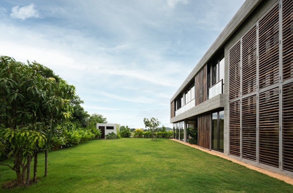 LINE_ALBUM_Villa Gaia by Minerva Real Estate_251004_31