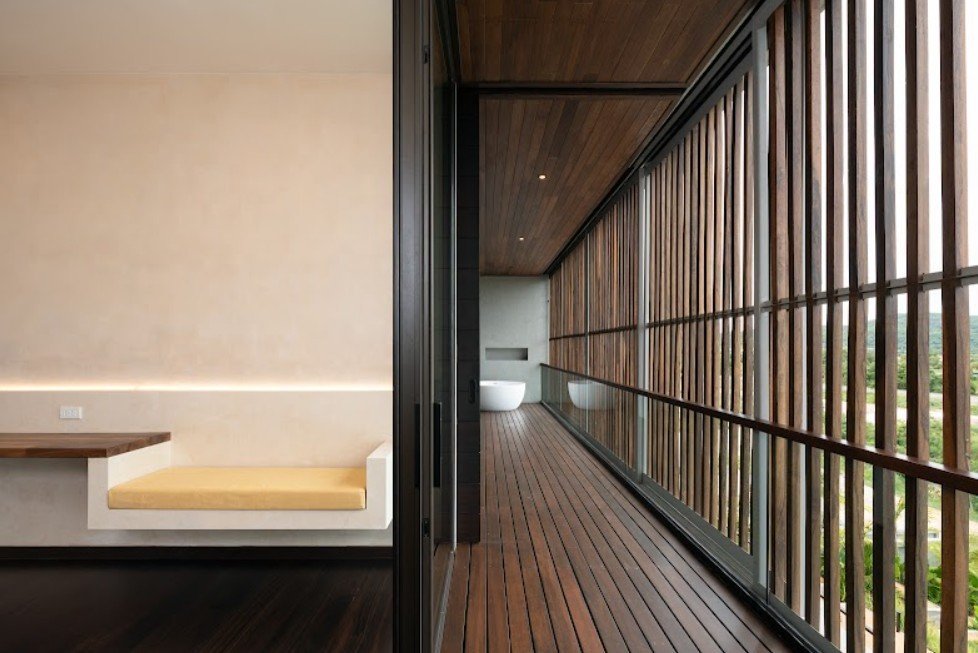 LINE_ALBUM_Villa Gaia by Minerva Real Estate_251004_5